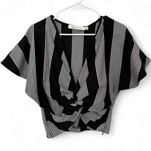 Women Anthropologie Bishop+Young Twist Front Top Medium Black White‎ Stripe